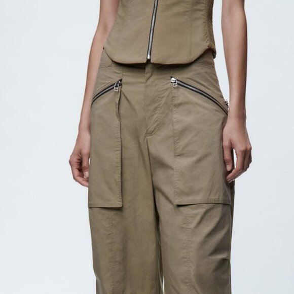 NEW ZARA WOMEN'S 2-Piece ZIPPER BUSTIER/ TOPSTITCHED ZIPPERED CARGO PANTS Khaki - Picture 3 of 15